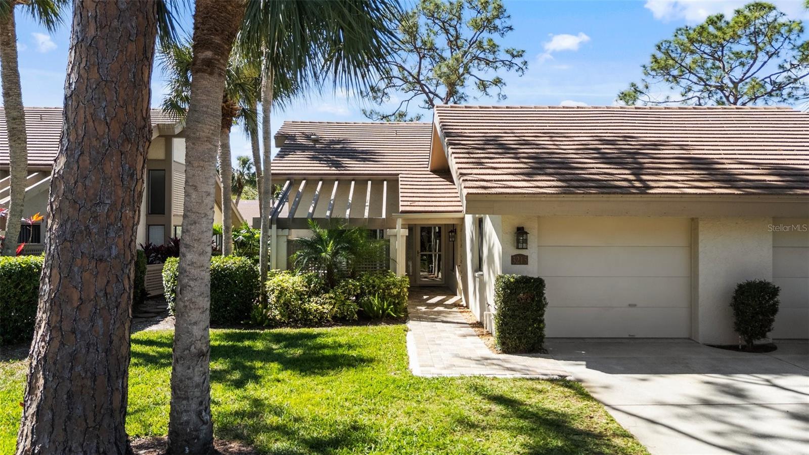 3215 SANDLEHEATH #44, SARASOTA, FL, 34235