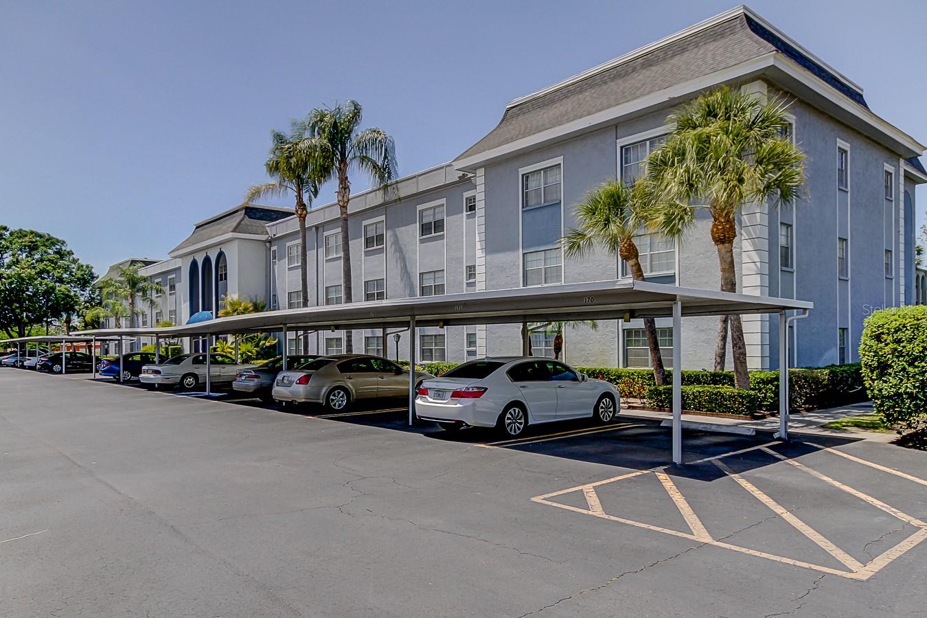 1706 BELLEAIR FOREST DR #326, BELLEAIR, FL, 33756