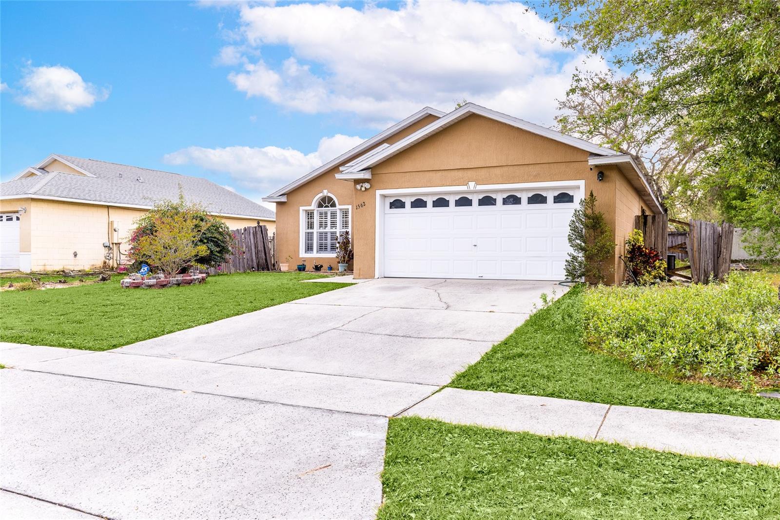 1562 WOODWIND DR, APOPKA, FL, 32703