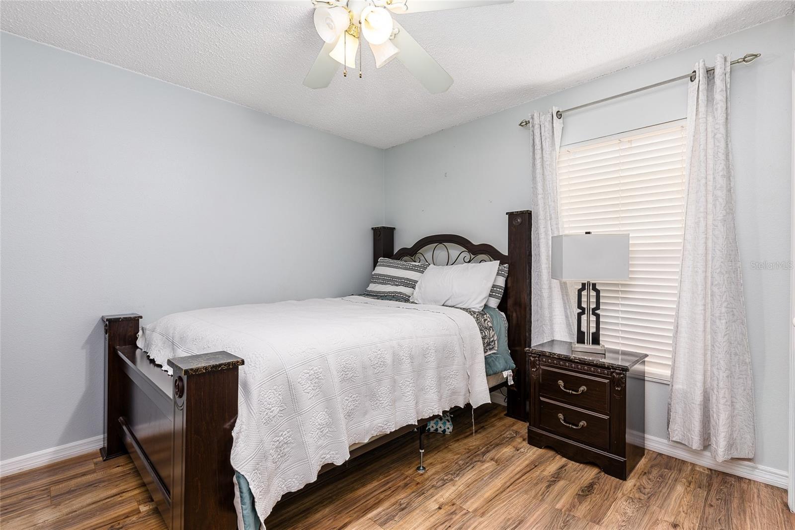 1562 WOODWIND DR, APOPKA, FL, 32703