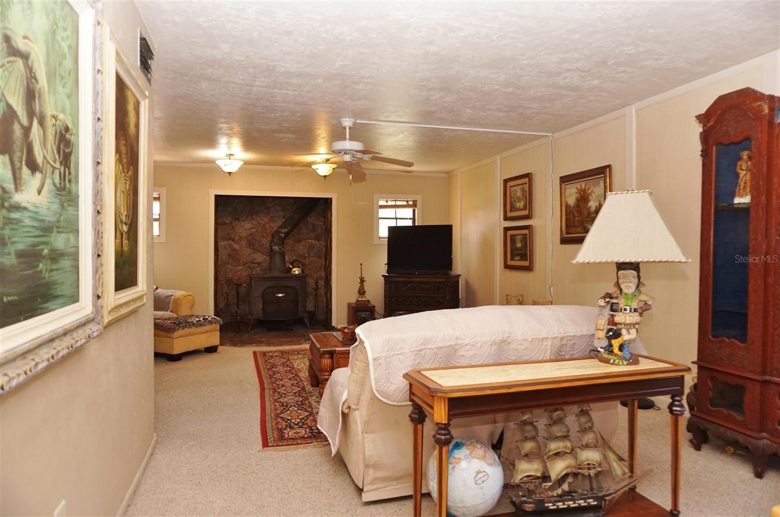 8465 N HUSKY AVE, DUNNELLON, FL, 34433
