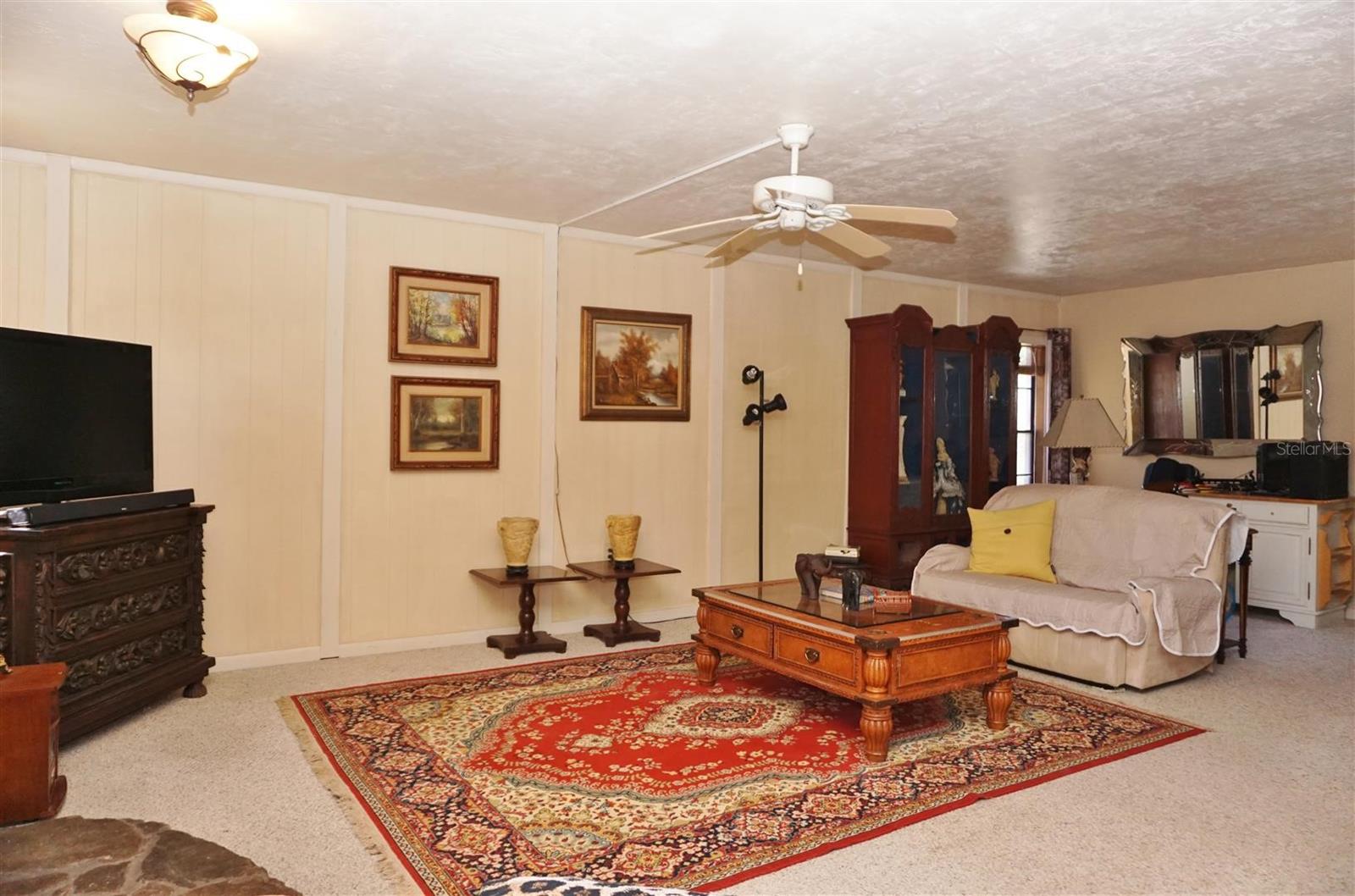 8465 N HUSKY AVE, DUNNELLON, FL, 34433