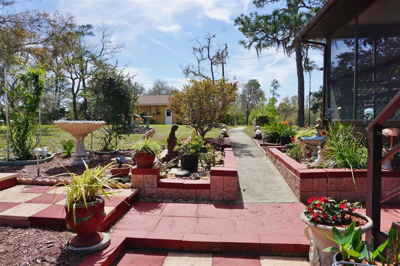 8465 N HUSKY AVE, DUNNELLON, FL, 34433