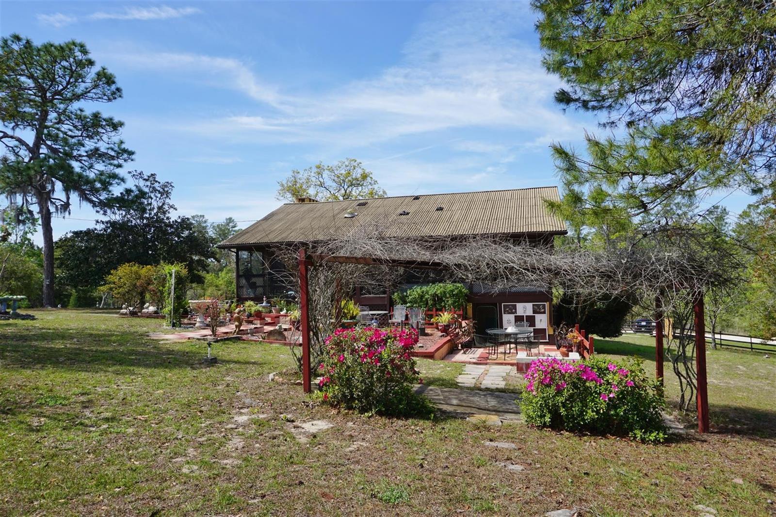 8465 N HUSKY AVE, DUNNELLON, FL, 34433