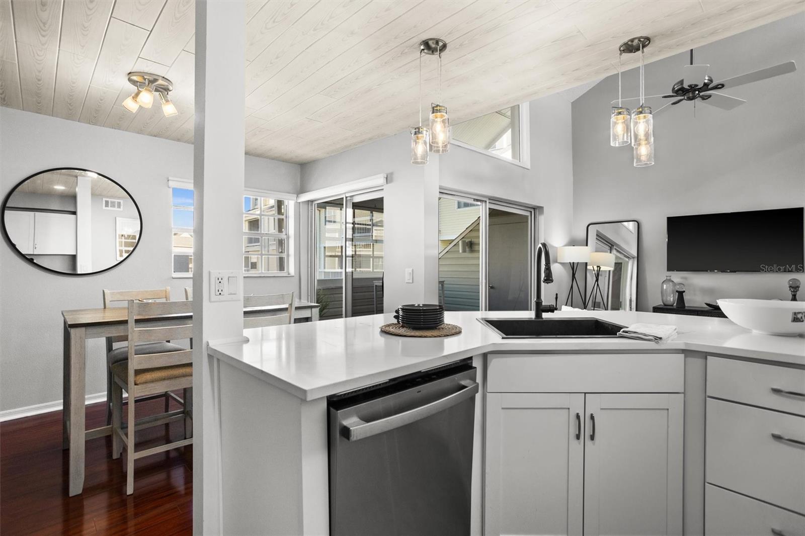 6923 STONES THROW CIR N #4205, ST PETERSBURG, FL, 33710