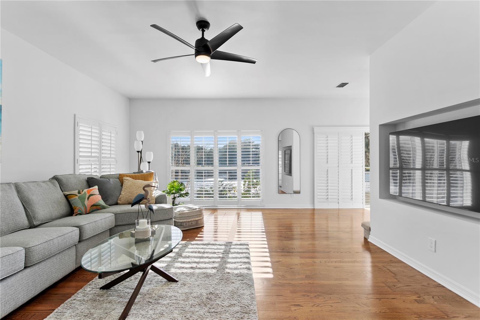 2904 N SHOREVIEW PL, TAMPA, FL, 33602