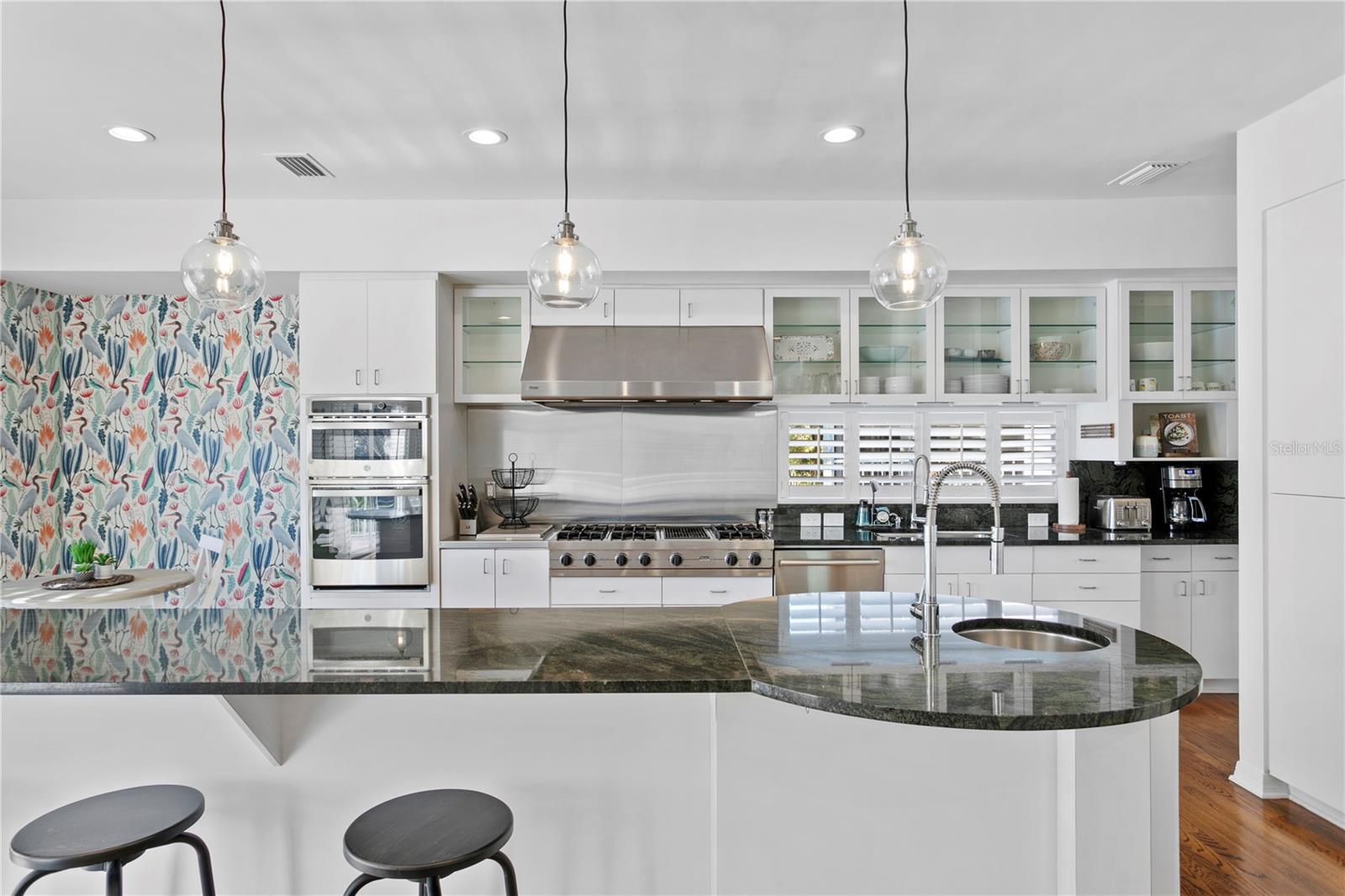 2904 N SHOREVIEW PL, TAMPA, FL, 33602