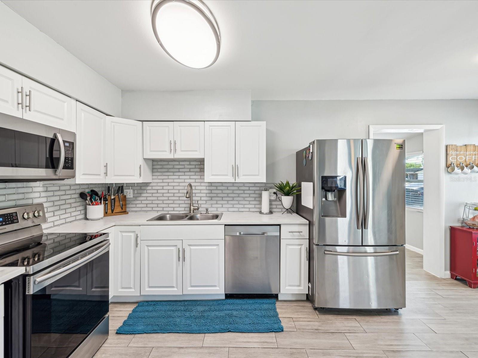 6508 S WEST SHORE CIR, TAMPA, FL, 33616