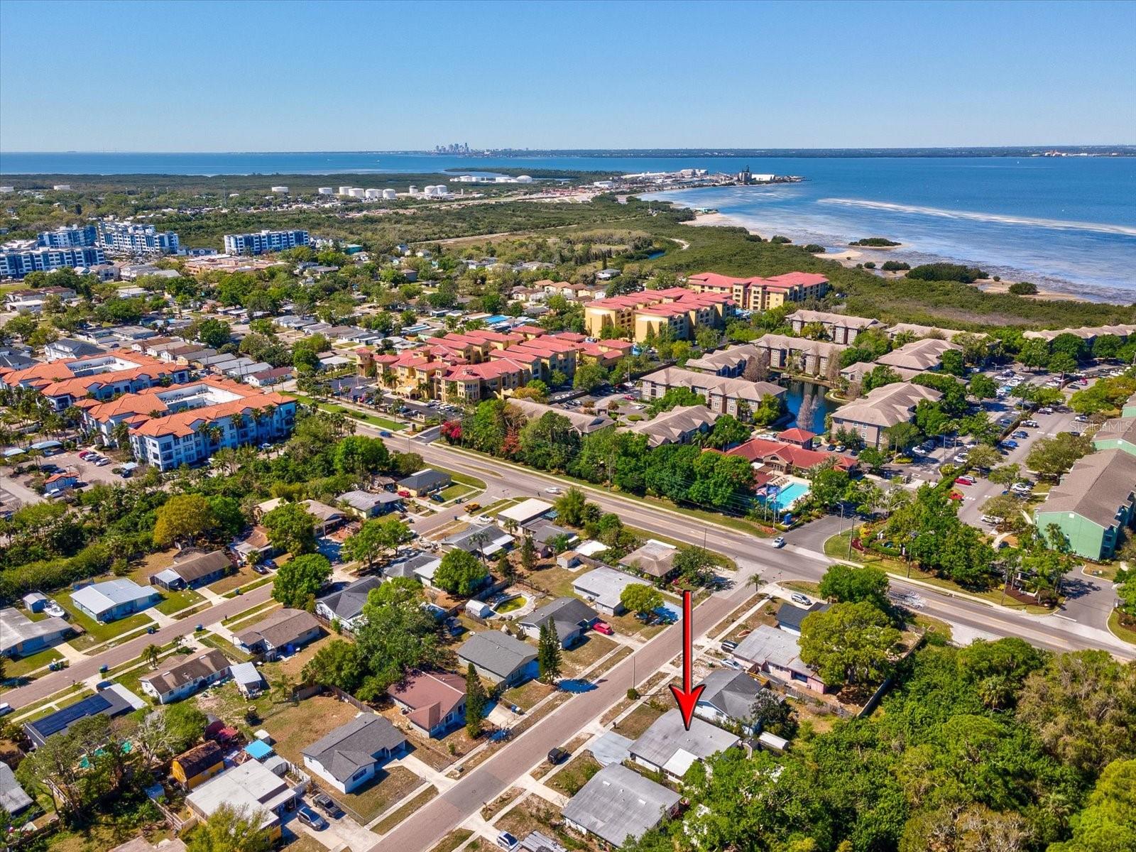 6508 S WEST SHORE CIR, TAMPA, FL, 33616