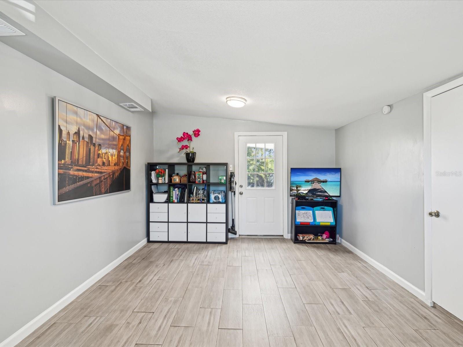 6508 S WEST SHORE CIR, TAMPA, FL, 33616