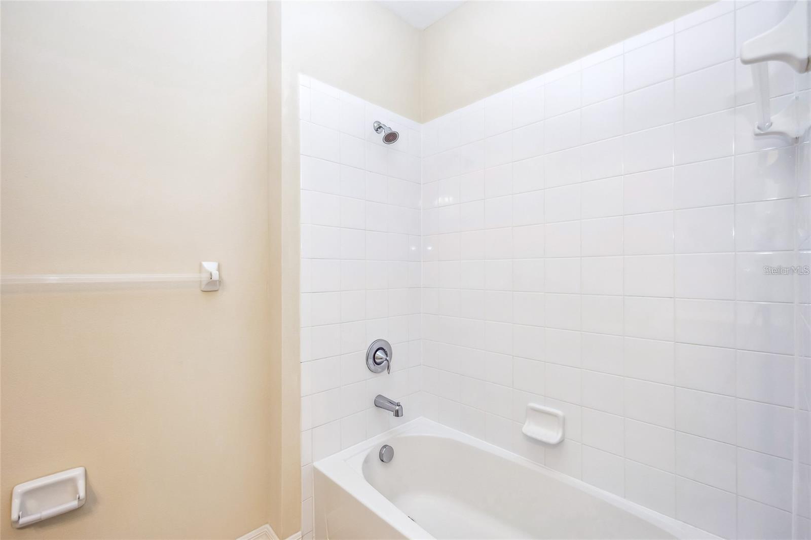 8106 MIRAMAR WAY, LAKEWOOD RANCH, FL, 34202