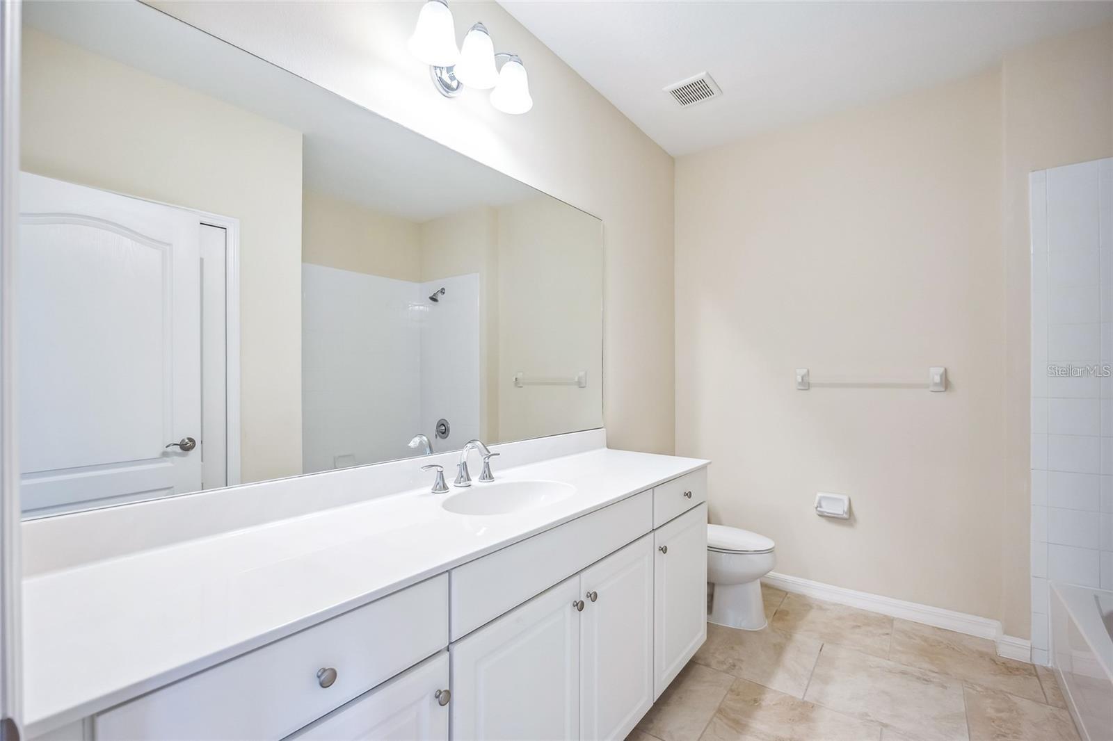 8106 MIRAMAR WAY, LAKEWOOD RANCH, FL, 34202