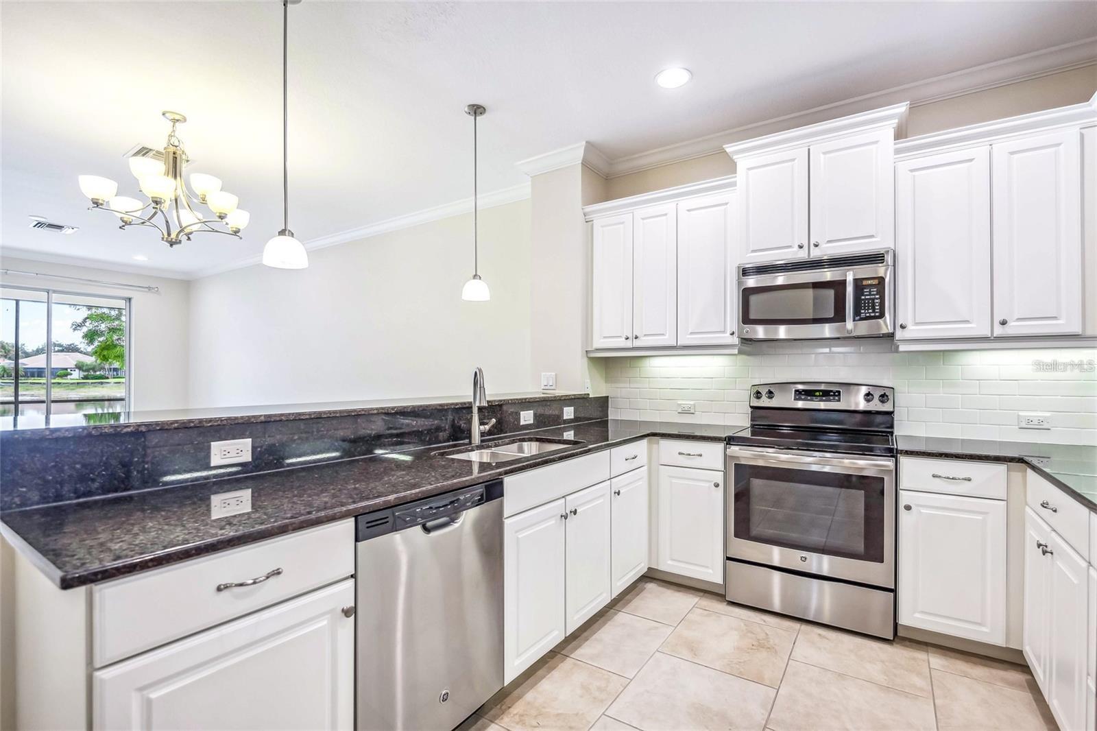8106 MIRAMAR WAY, LAKEWOOD RANCH, FL, 34202
