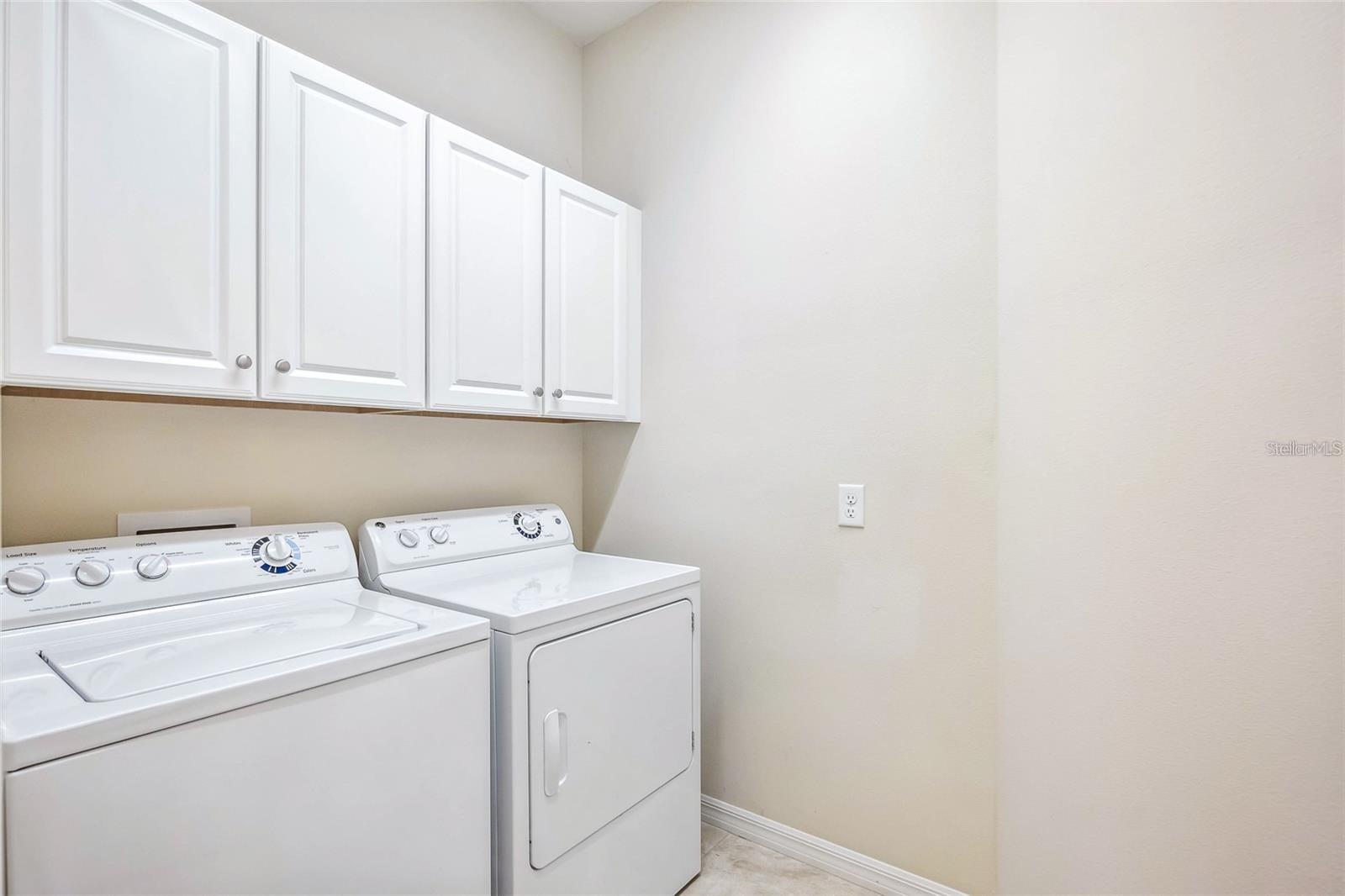 8106 MIRAMAR WAY, LAKEWOOD RANCH, FL, 34202