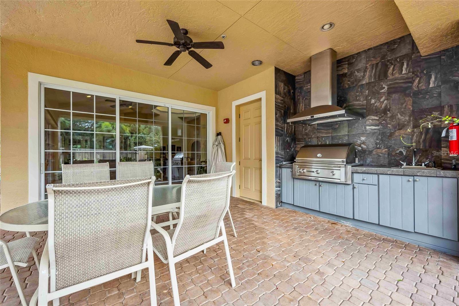 8106 MIRAMAR WAY, LAKEWOOD RANCH, FL, 34202