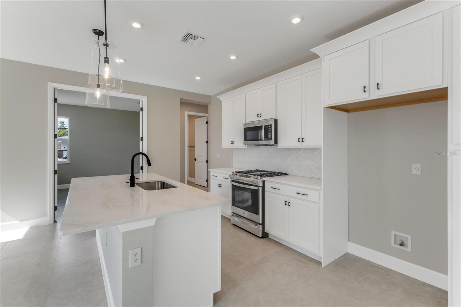 1276 JACKSON HOLE CT, DELAND, FL, 32724