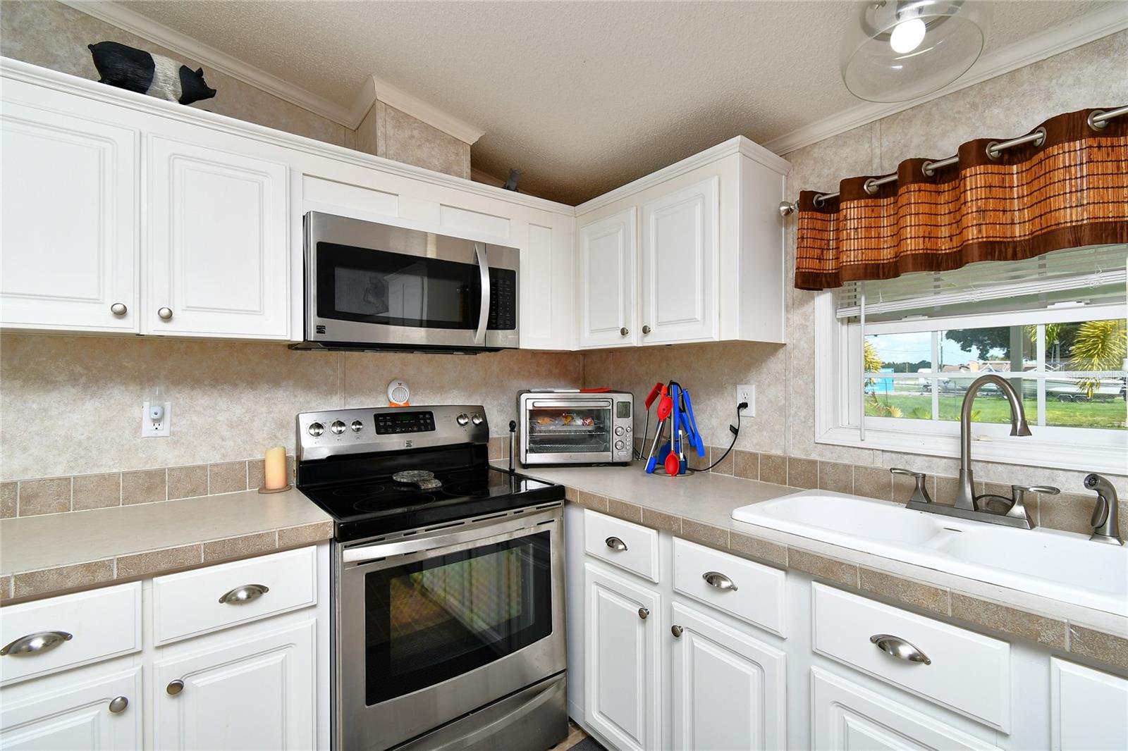 27399 RIDGE RD, PUNTA GORDA, FL, 33982