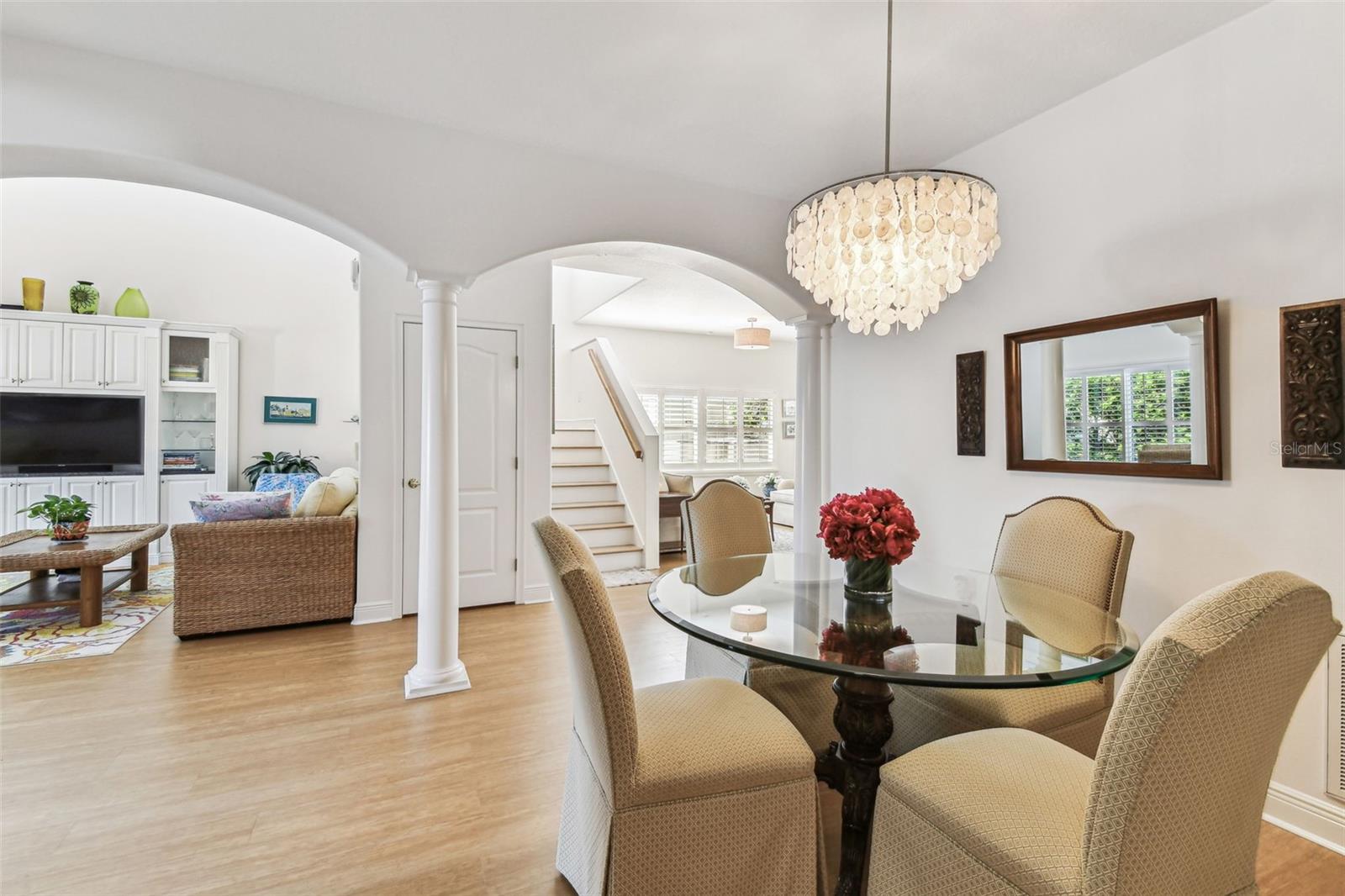 2721 W GRAY ST, TAMPA, FL, 33609