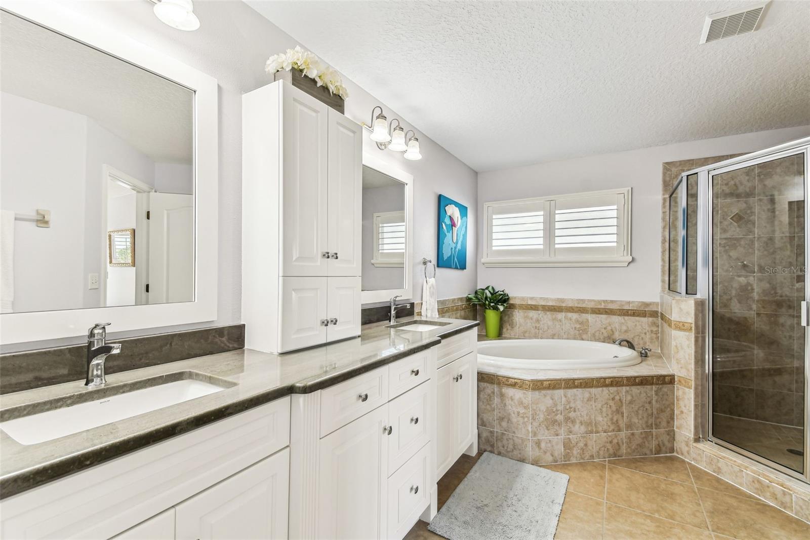 2721 W GRAY ST, TAMPA, FL, 33609