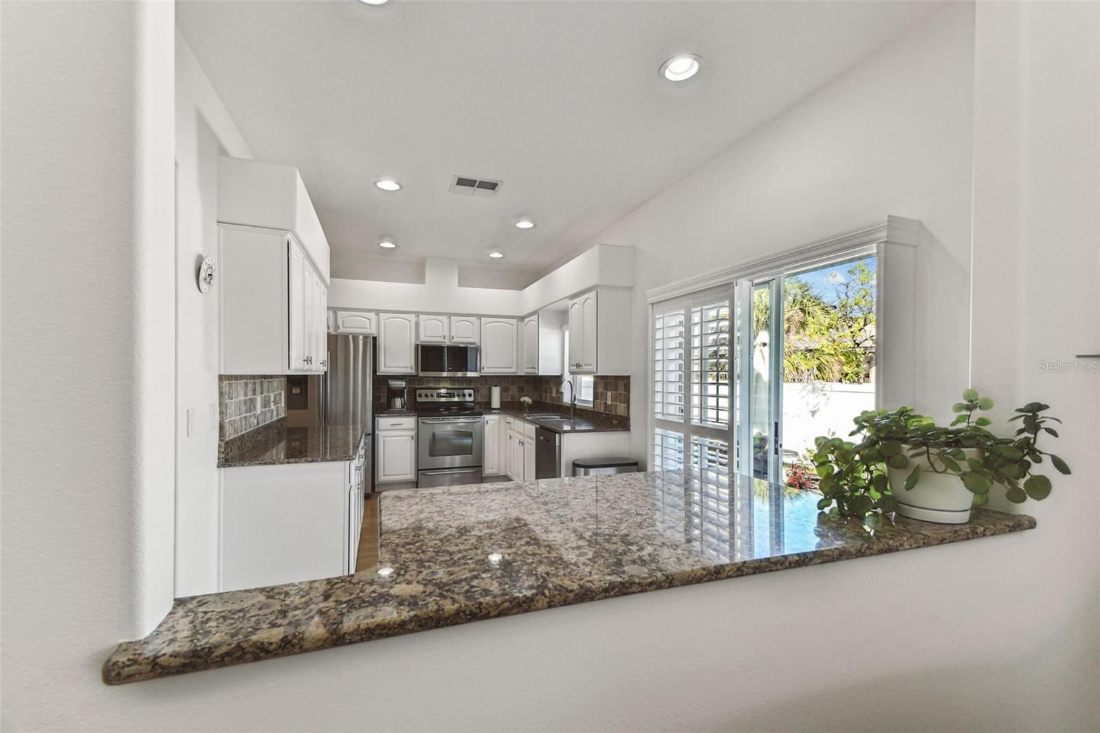 2721 W GRAY ST, TAMPA, FL, 33609
