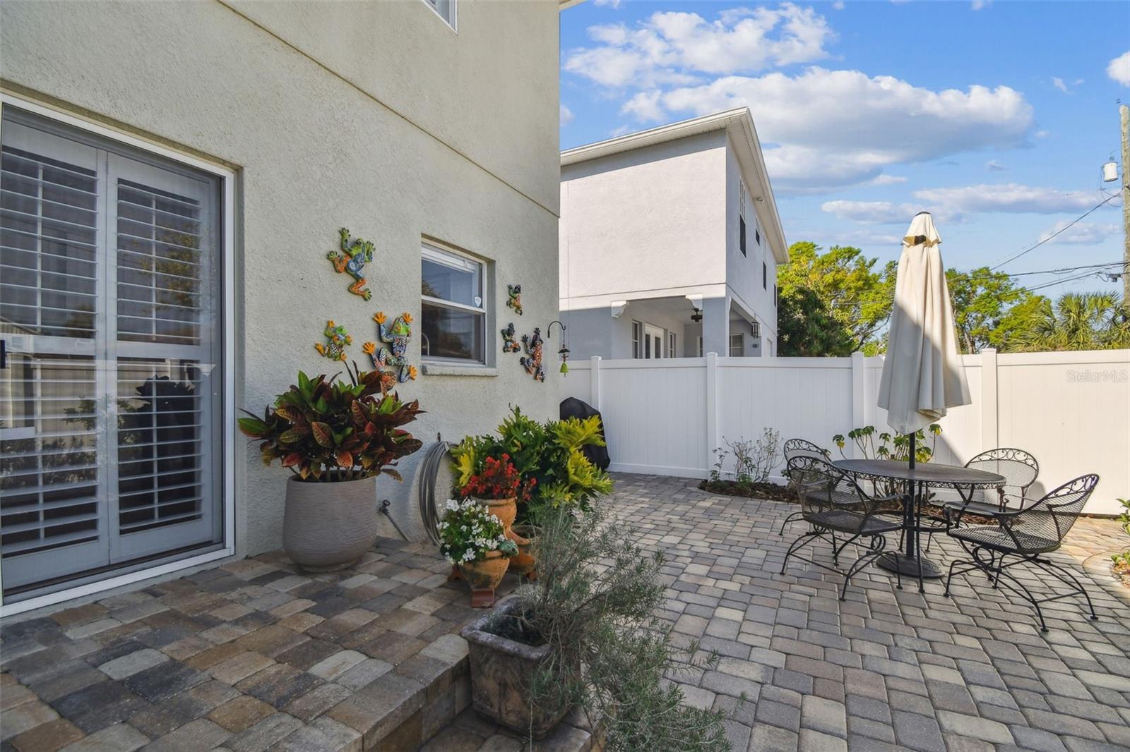 2721 W GRAY ST, TAMPA, FL, 33609
