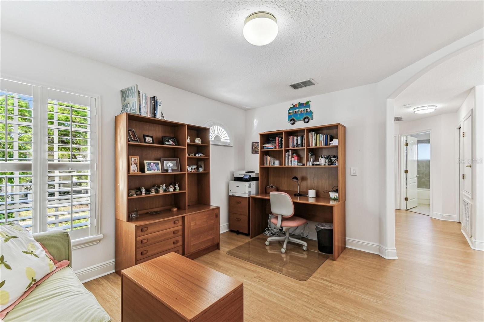 2721 W GRAY ST, TAMPA, FL, 33609