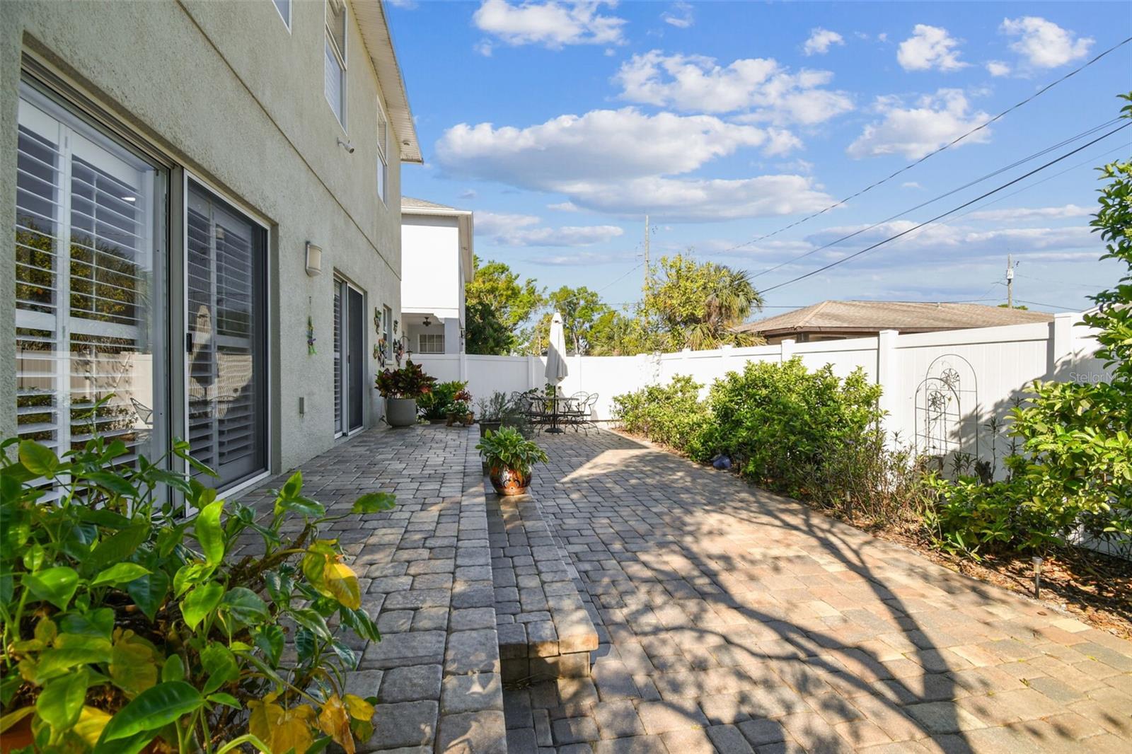 2721 W GRAY ST, TAMPA, FL, 33609