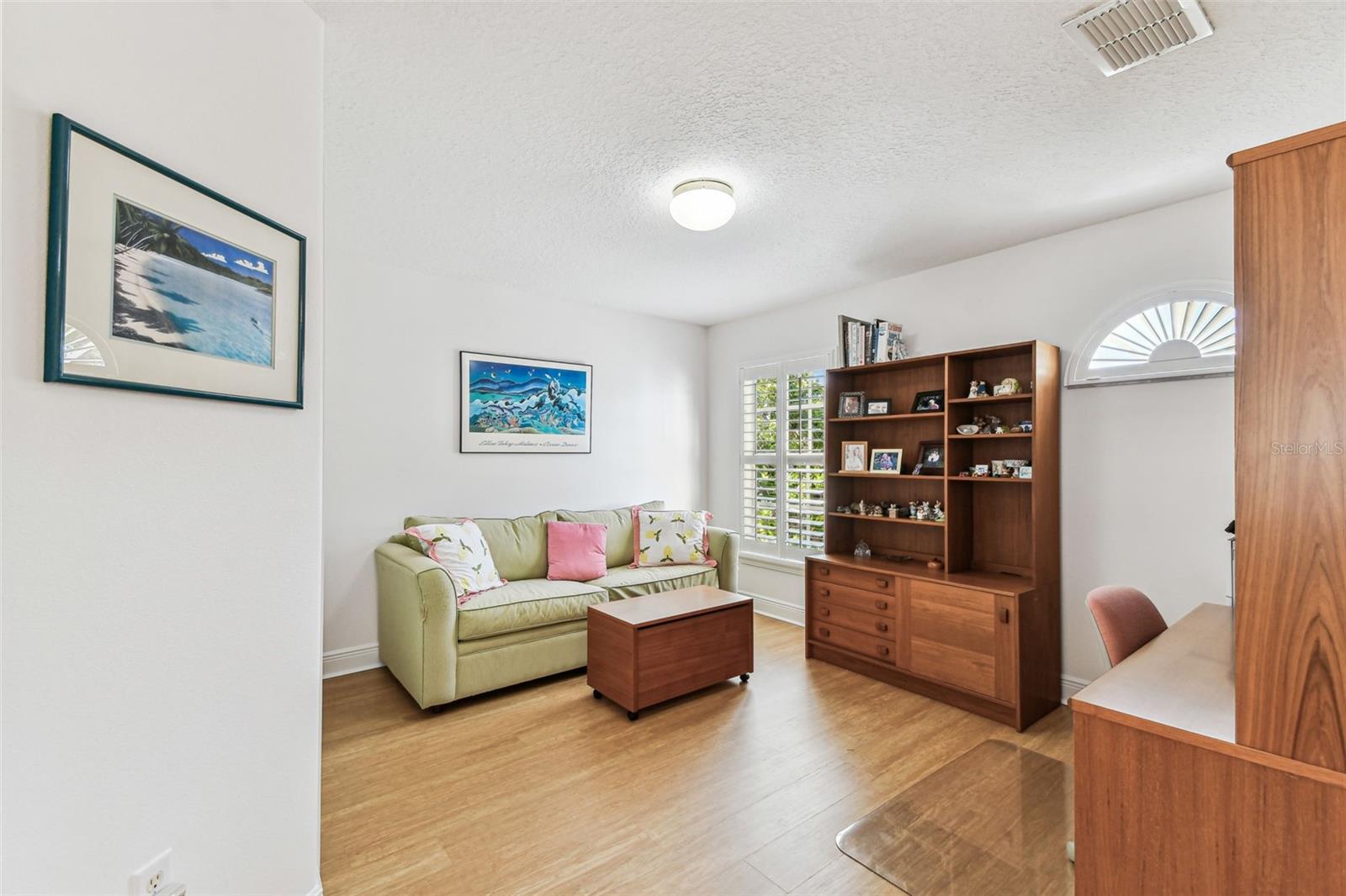 2721 W GRAY ST, TAMPA, FL, 33609