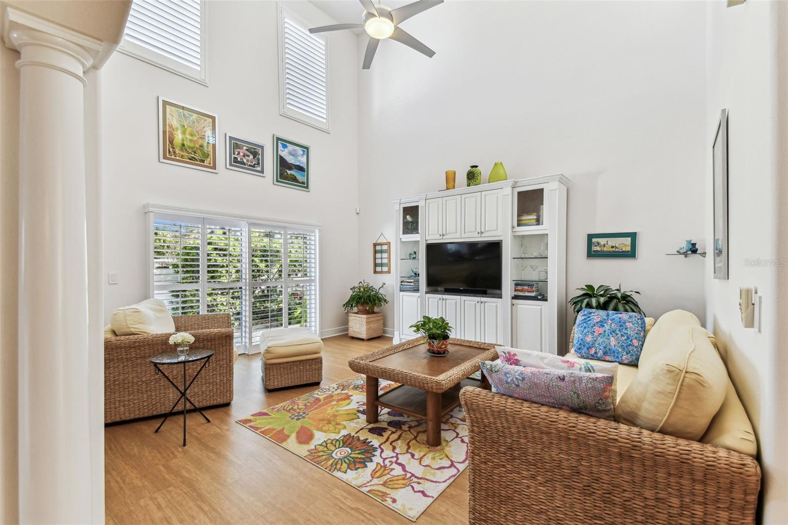 2721 W GRAY ST, TAMPA, FL, 33609