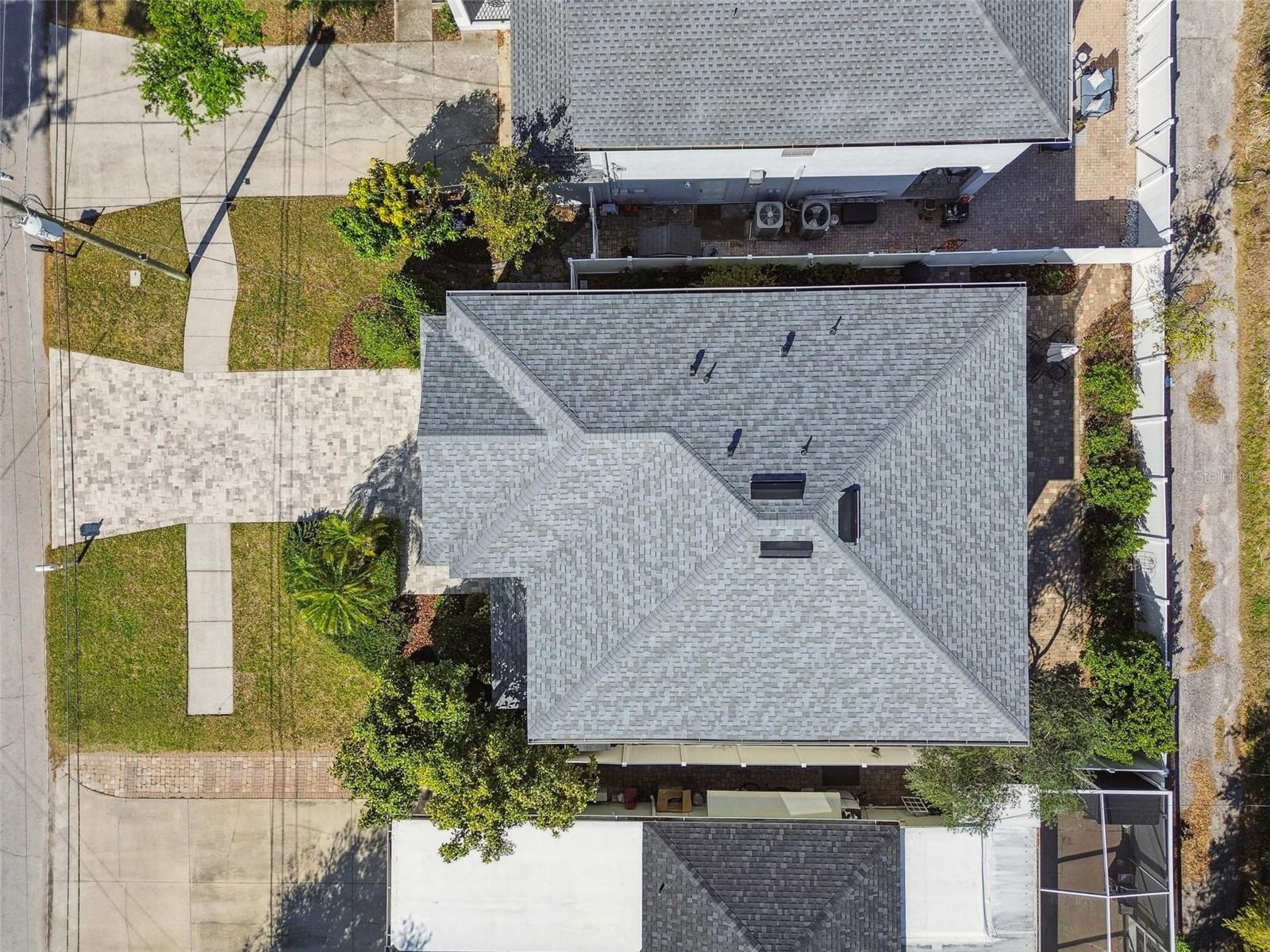 2721 W GRAY ST, TAMPA, FL, 33609