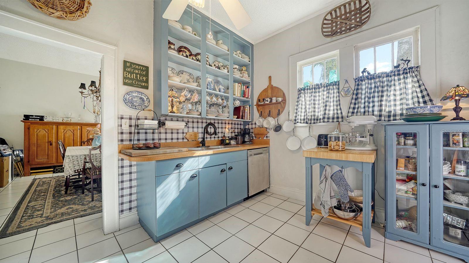 2428 WEBBER ST, SARASOTA, FL, 34239