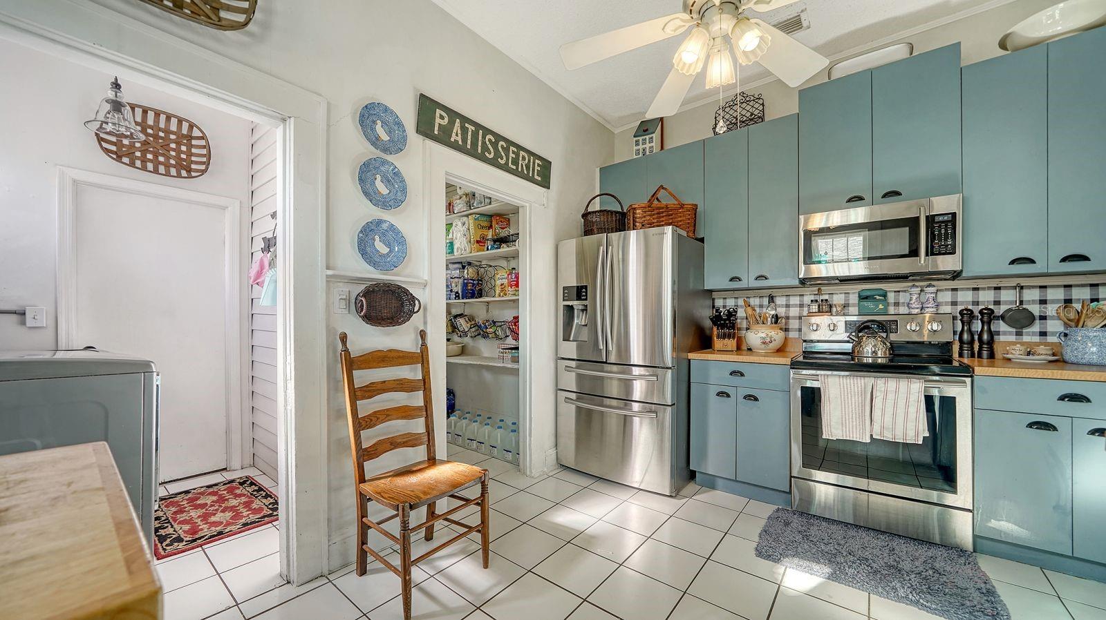 2428 WEBBER ST, SARASOTA, FL, 34239
