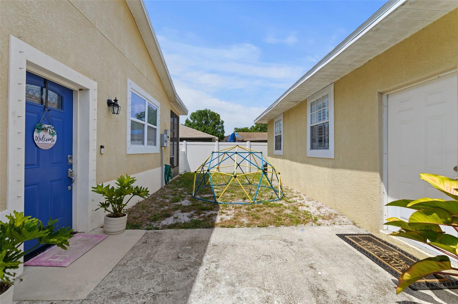 6920 N HUBERT AVE, TAMPA, FL, 33614