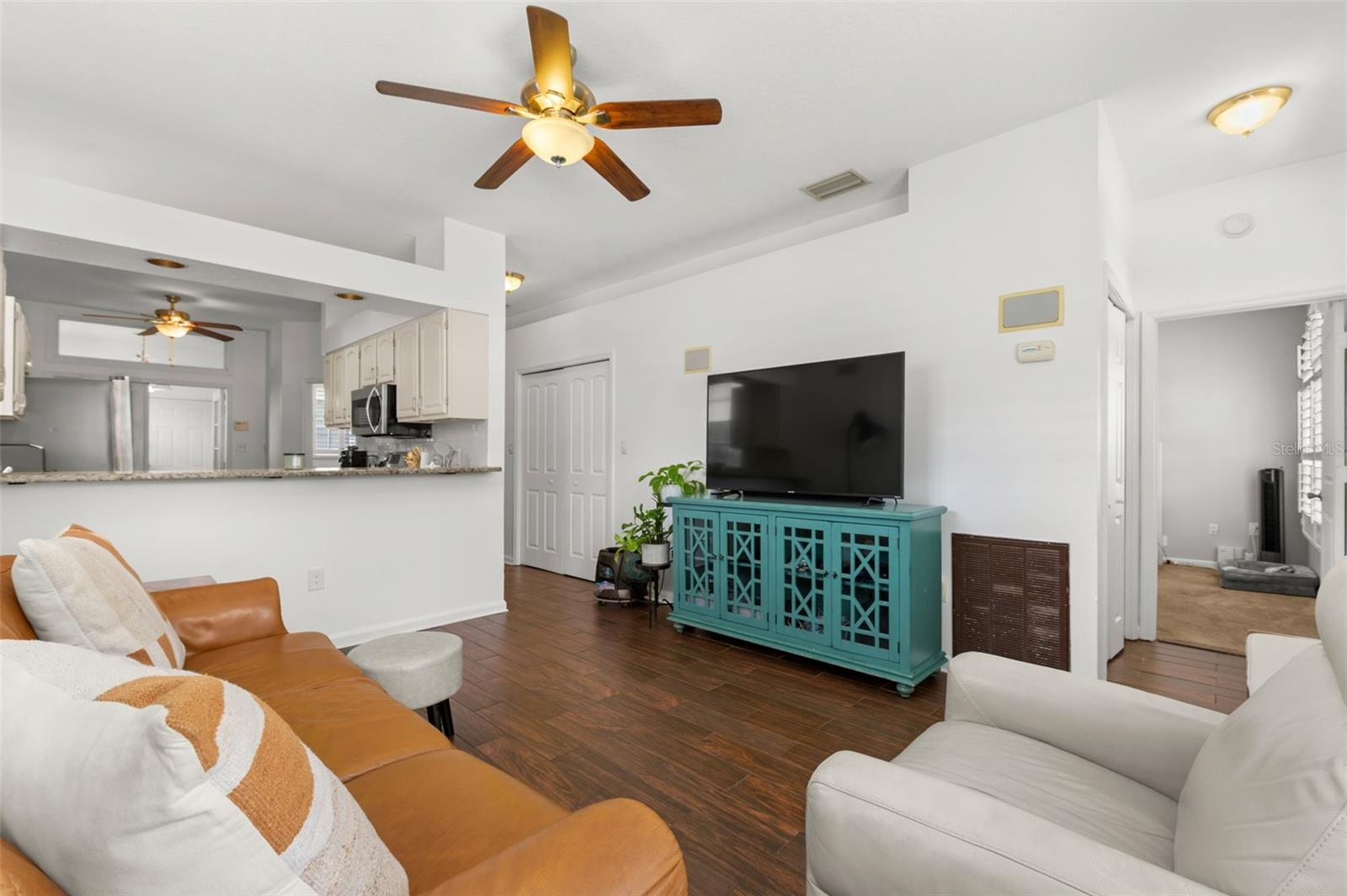 6920 N HUBERT AVE, TAMPA, FL, 33614