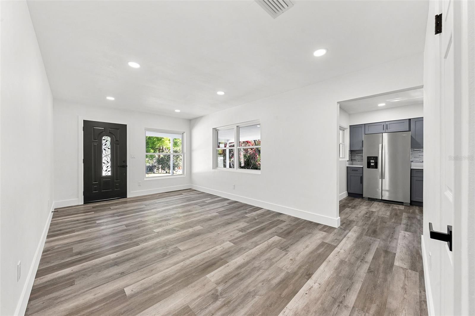 536 E CENTER ST, TARPON SPRINGS, FL, 34689