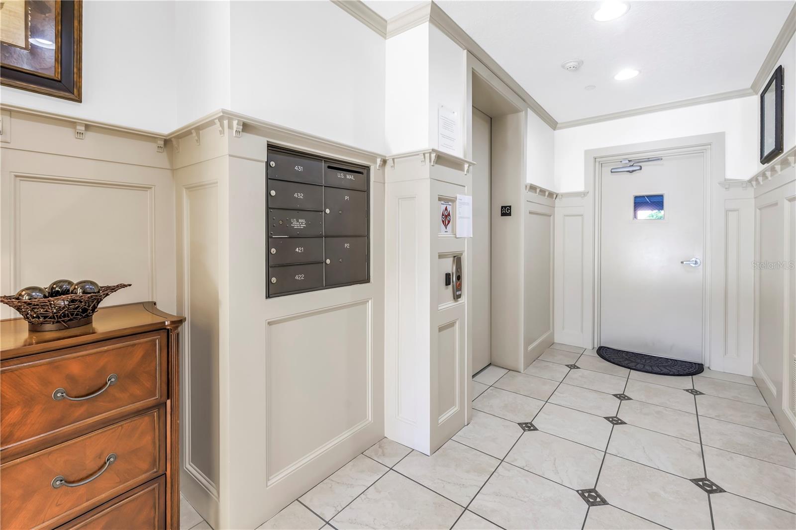6 FRANKLIN CT S #43A, ST PETERSBURG, FL, 33711