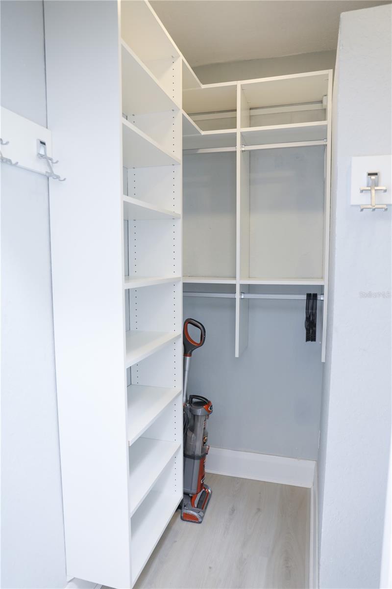 205 N WESTLAND AVE, TAMPA, FL, 33606