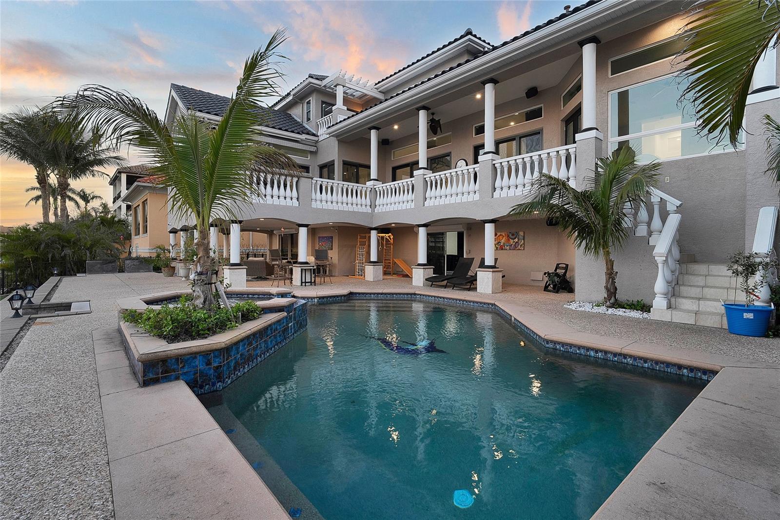 6113 PASADENA POINT BLVD, GULFPORT, FL, 33707