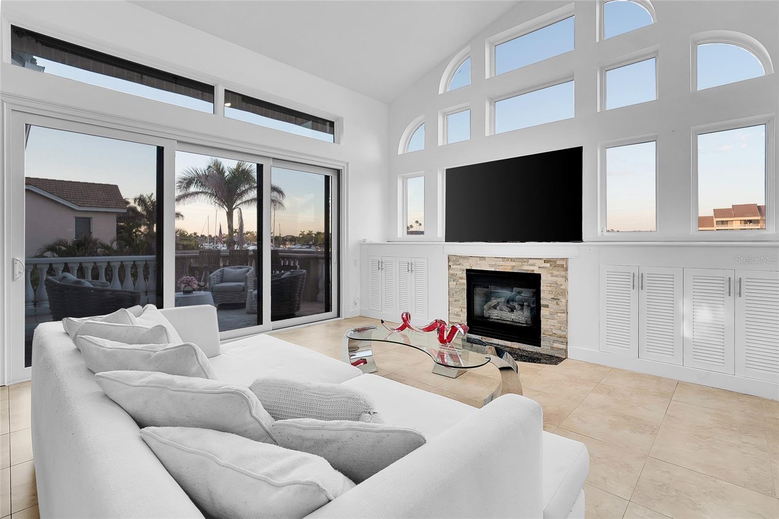 6113 PASADENA POINT BLVD, GULFPORT, FL, 33707