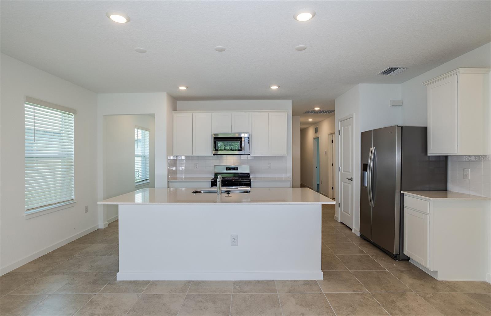 9056 WILDLIGHT TRL, WILDWOOD, FL, 34785