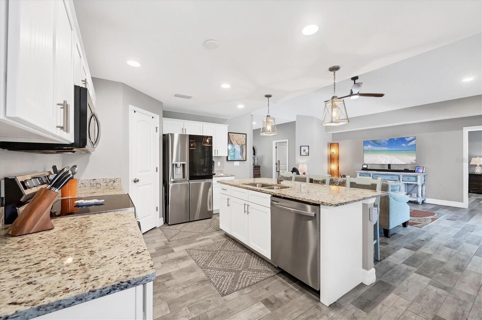 145 BAYTREE DR, ROTONDA WEST, FL, 33947