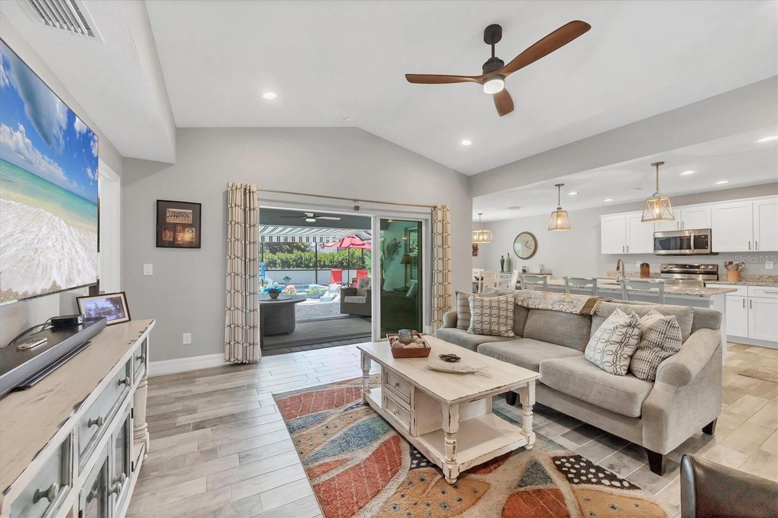 145 BAYTREE DR, ROTONDA WEST, FL, 33947