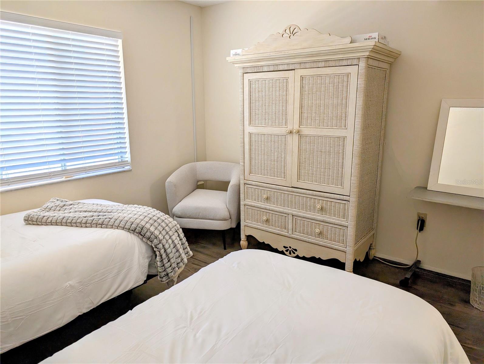 3719 LAKE BAYSHORE DR #H-204, BRADENTON, FL, 34205