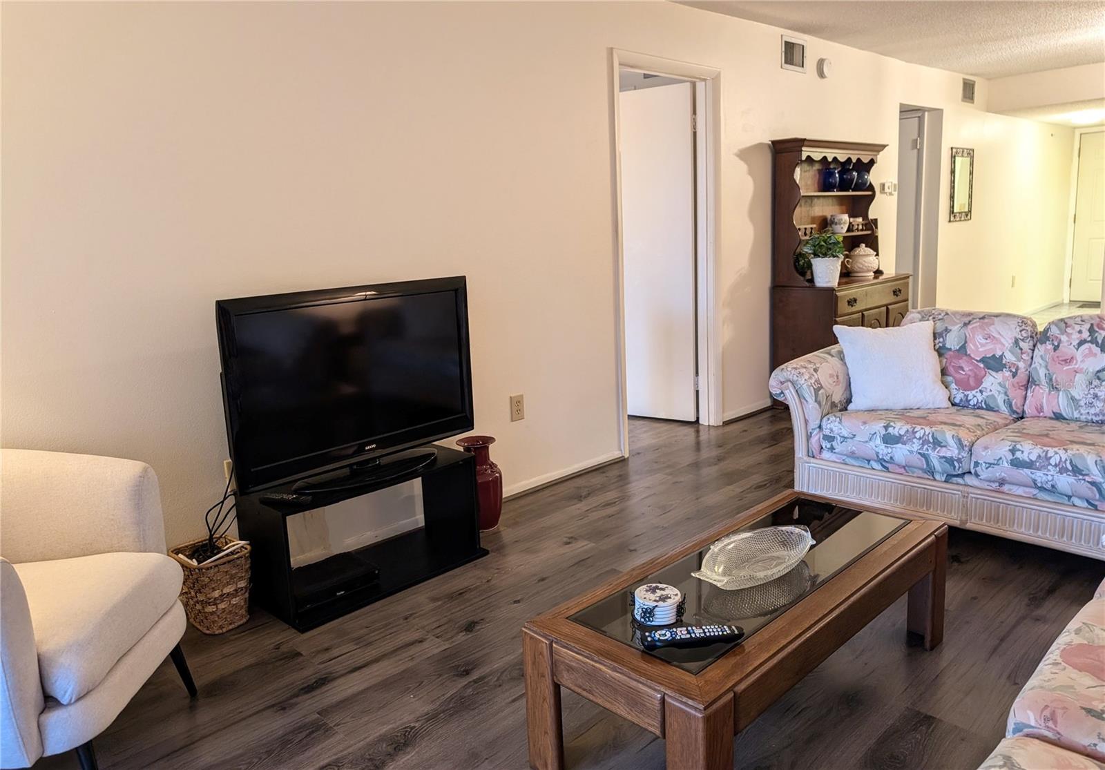3719 LAKE BAYSHORE DR #H-204, BRADENTON, FL, 34205