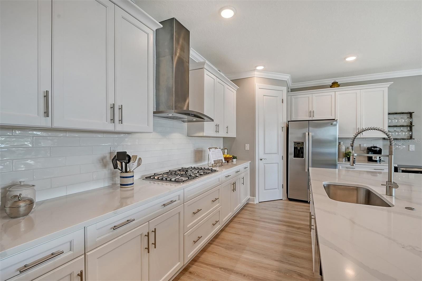 17022 CRESSWIND TER, LAKEWOOD RANCH, FL, 34211
