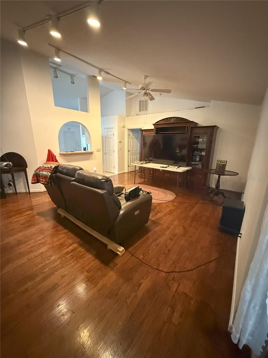 18 RIDLEY LN, PALM COAST, FL, 32164