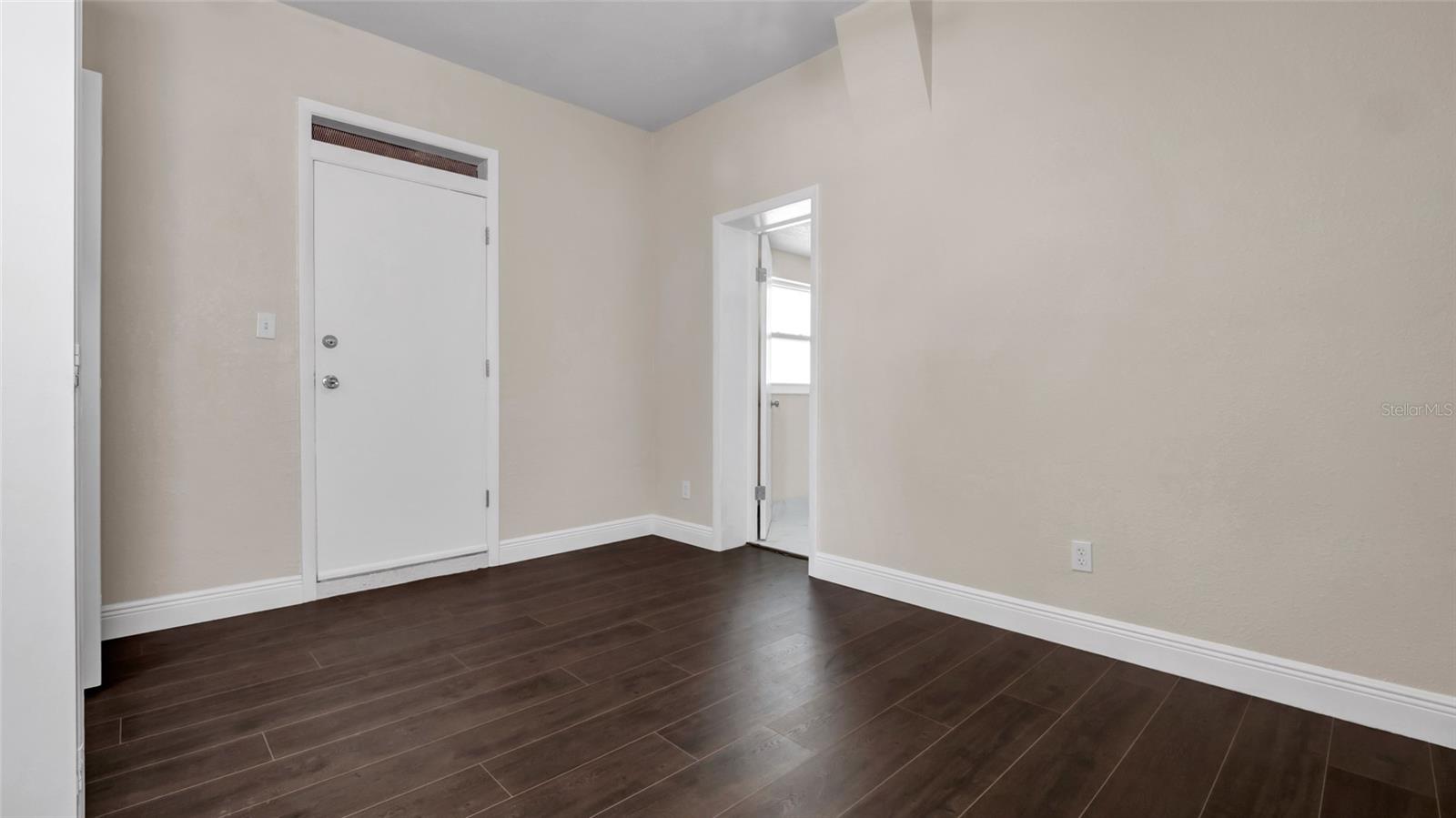 2702 W BRADDOCK ST, TAMPA, FL, 33607