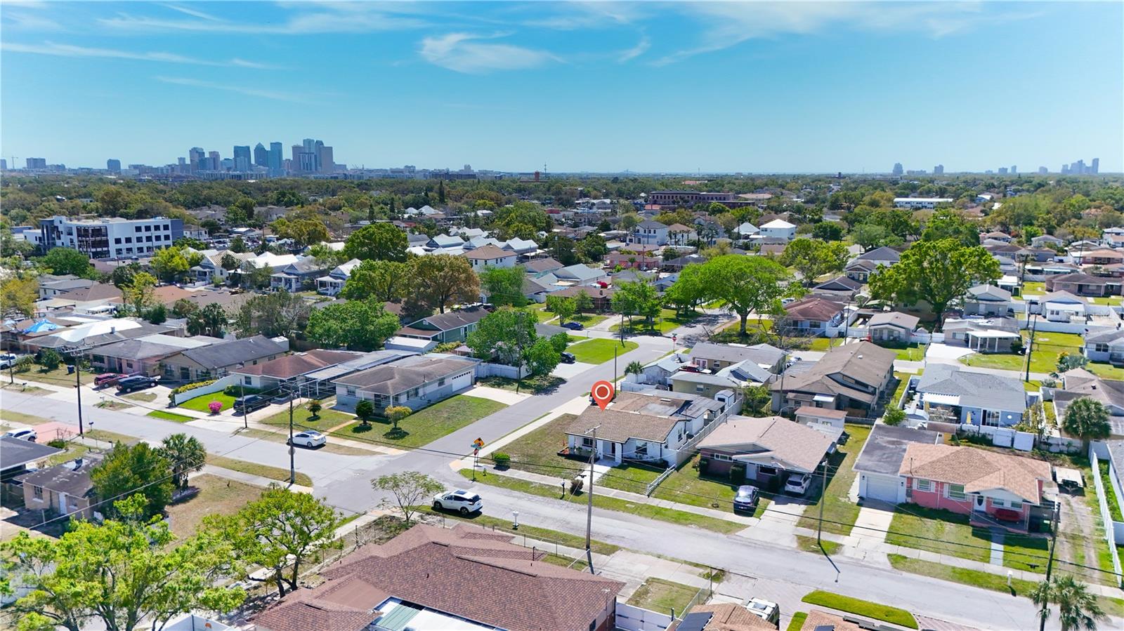 2702 W BRADDOCK ST, TAMPA, FL, 33607
