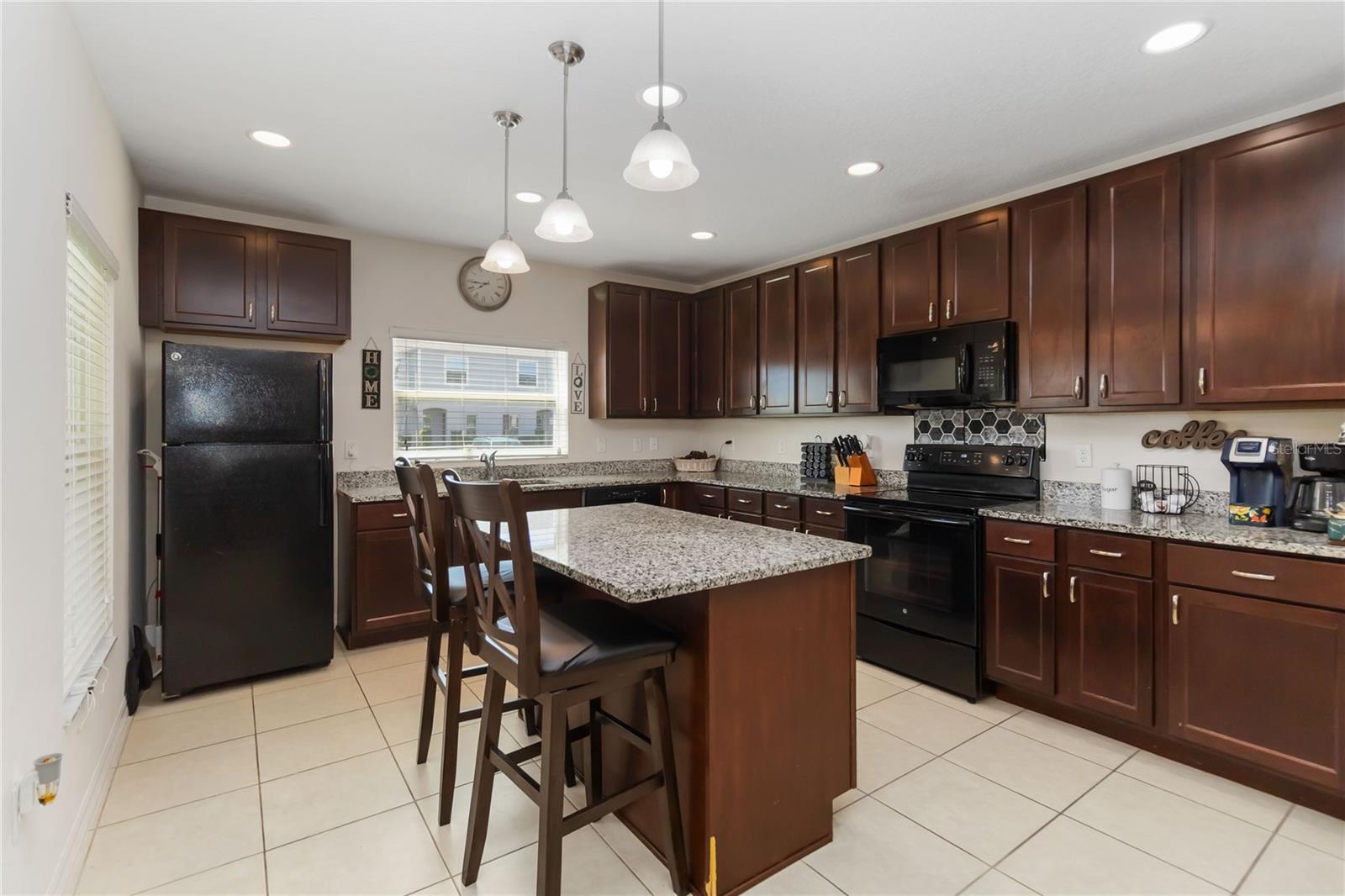 233 PRIMROSE DR, DAVENPORT, FL, 33837