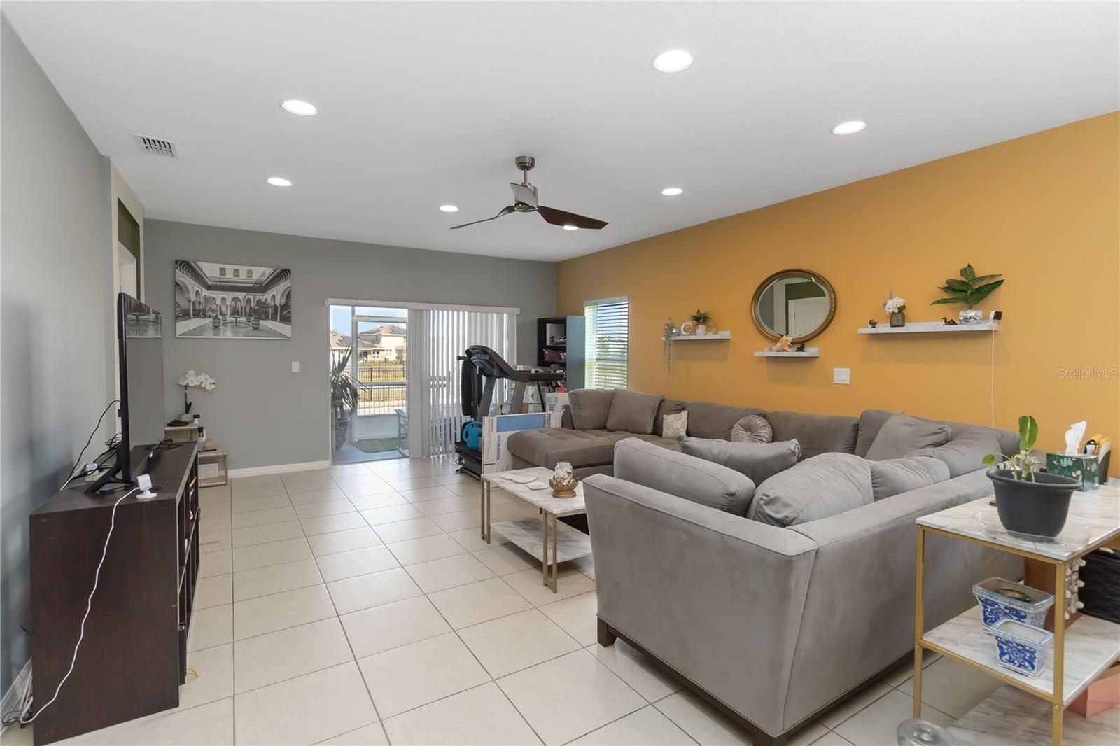 233 PRIMROSE DR, DAVENPORT, FL, 33837